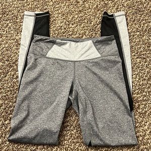 Zella Colorblock w/ Mesh 28” Leggings Size S EUC